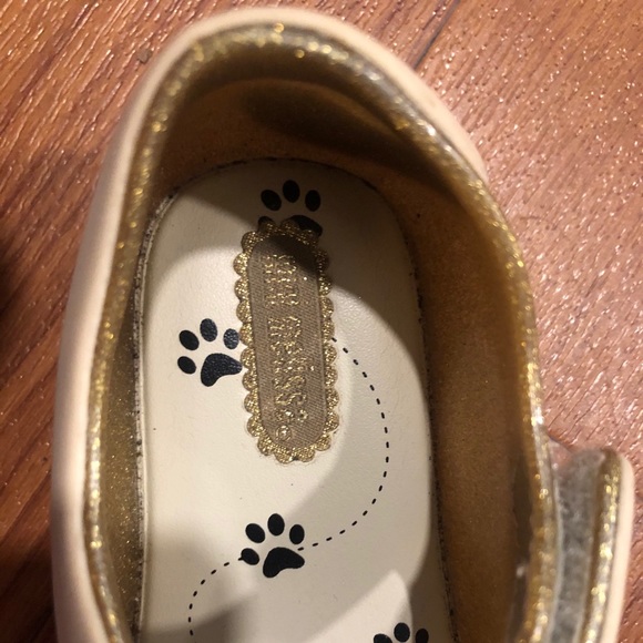CAT Mini Melissa Ultragirl Gold Mary Jane Shoes Sz 7 - Picture 11 of 13